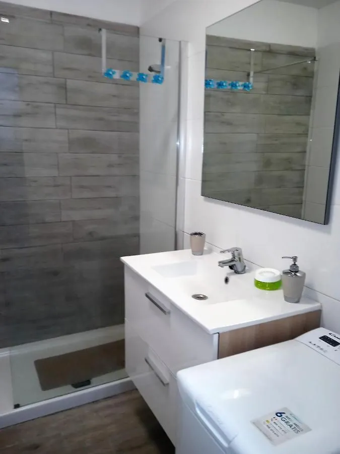 Apartment White Sand, Huge Terrace, Fast Wi-Fi, Netflix Spain