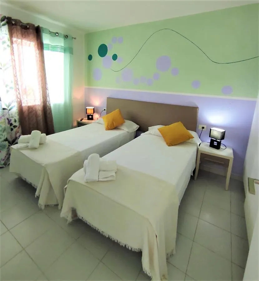 White Sand, Huge Terrace, Fast Wi-Fi, Netflix Apartment San Miguel de Abona