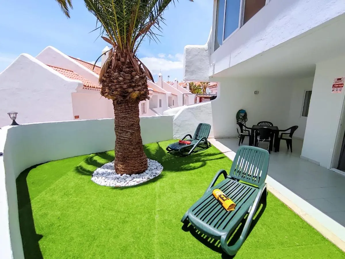 White Sand, Huge Terrace, Fast Wi-Fi, Netflix Spain